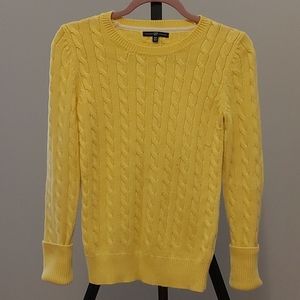 Yellow Gap Sweater (S) 💛